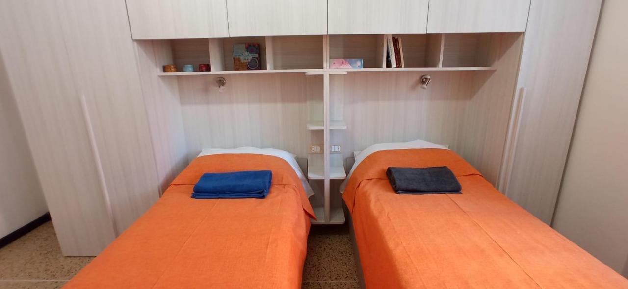 Dimora Sterlizia Zona Fiera S Donato Apartment Bologna Luaran gambar